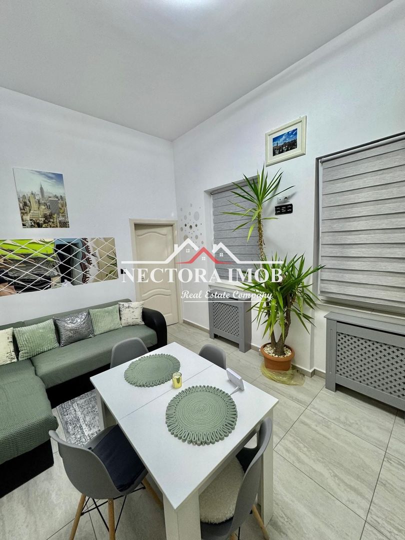 NECTORA IMOB-Apartament 3 camere, Zona Ultracentrala Biserica Luna - Poză 12