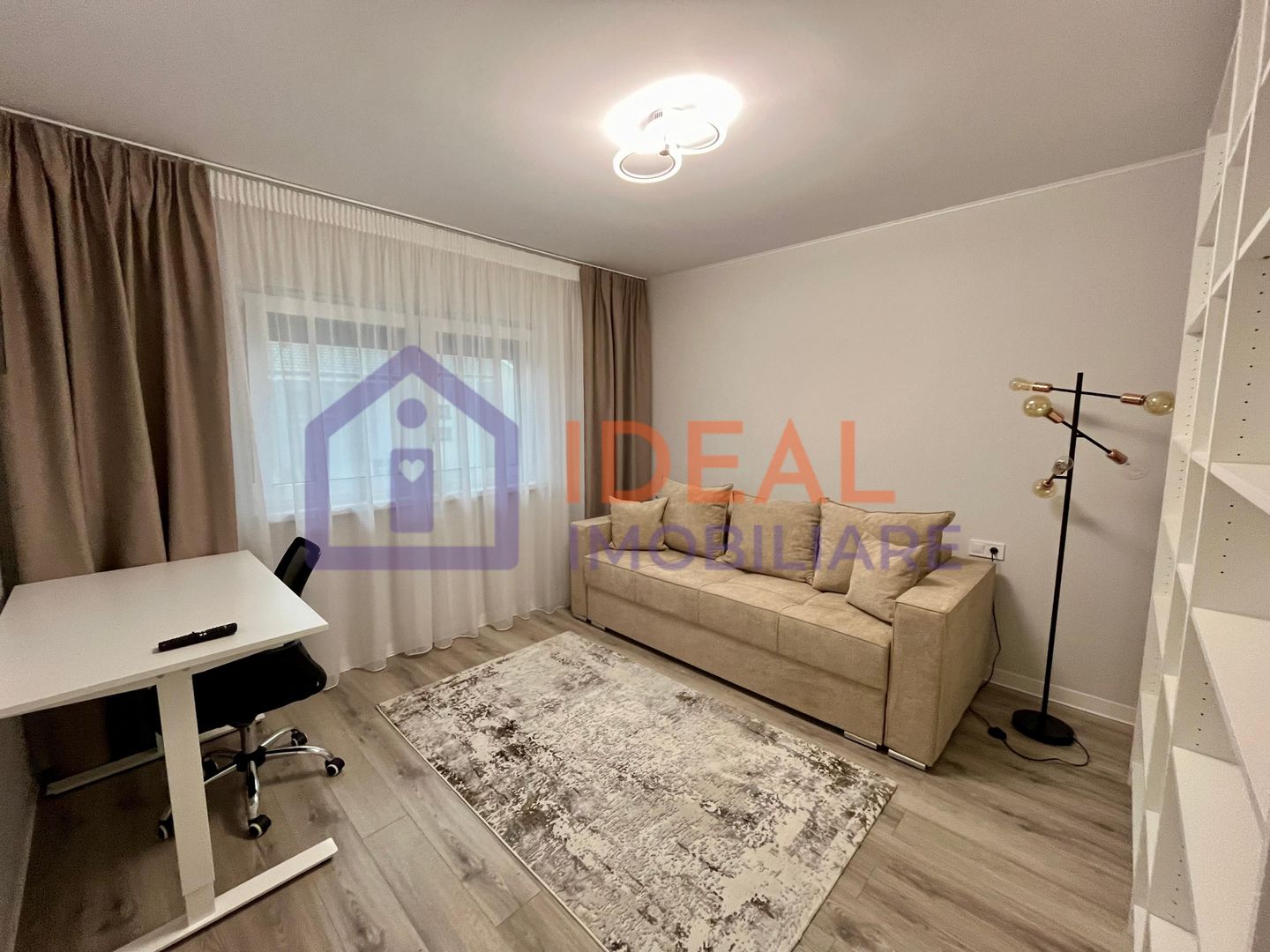 Casa moderna cu 4 camere de închiriat - Șelimbăr - Poză 12