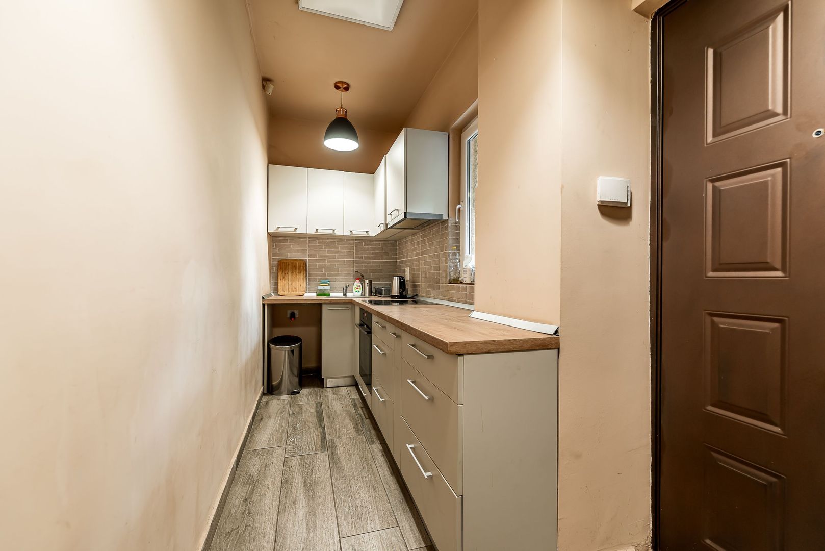 Apartament cu 2 camere vis-a-vis de Campusul Goldiș - Poză 5