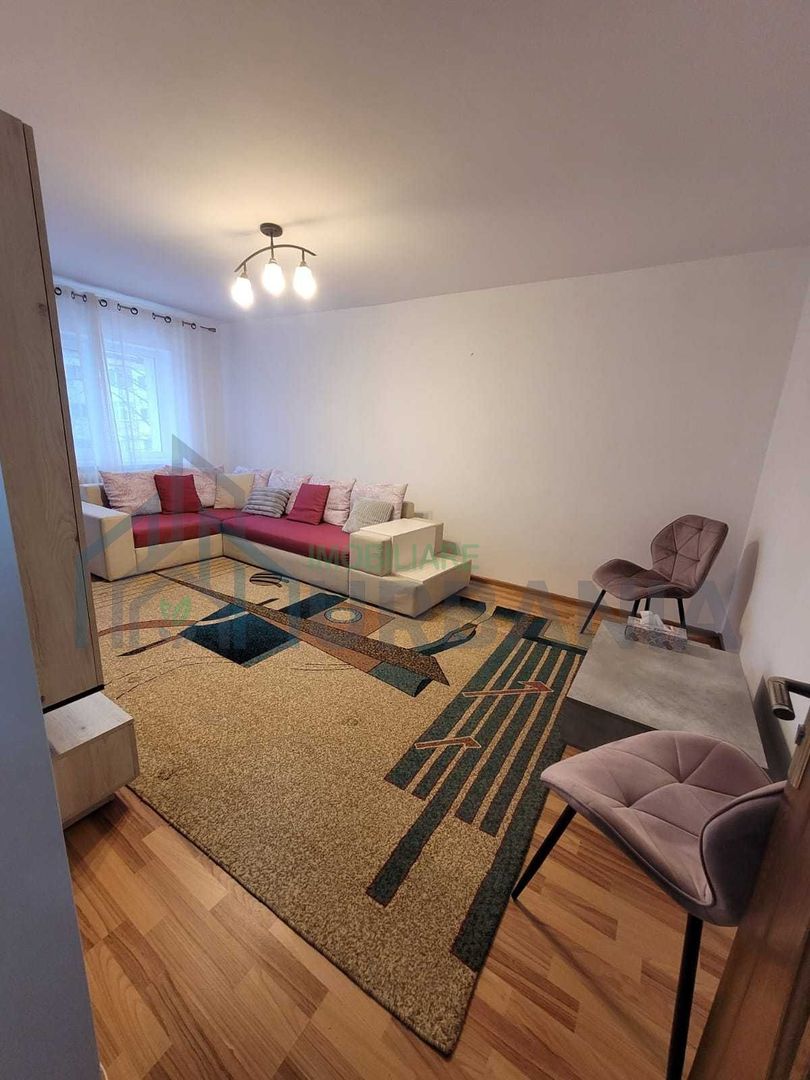 Inchiriez apartament 2 camere decomandat - Poză 3