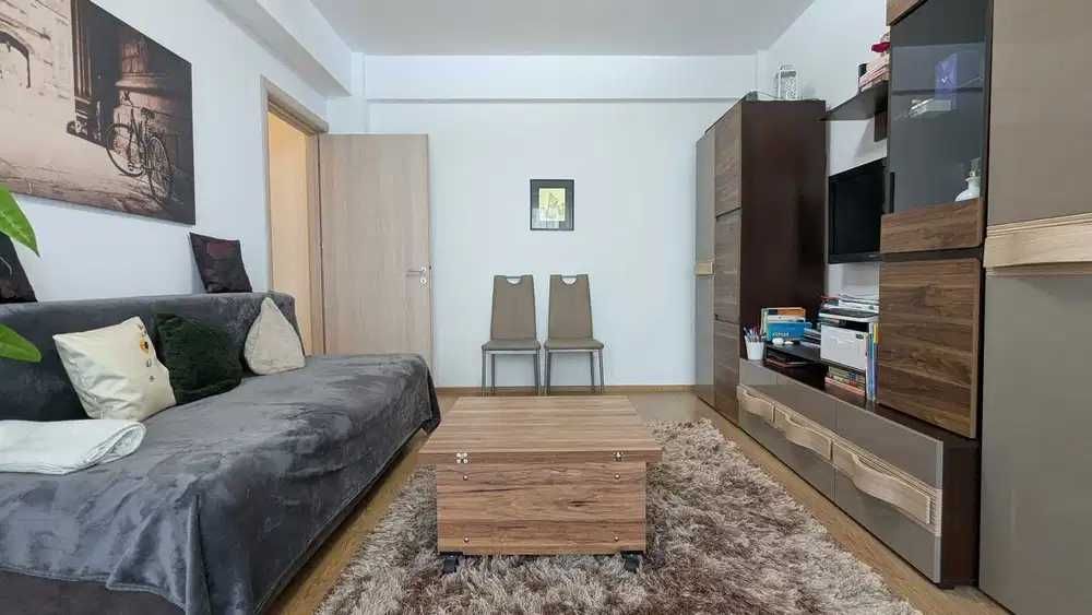 Apartament 2 camere de închiriat Apărătorii Patriei - Poză 1