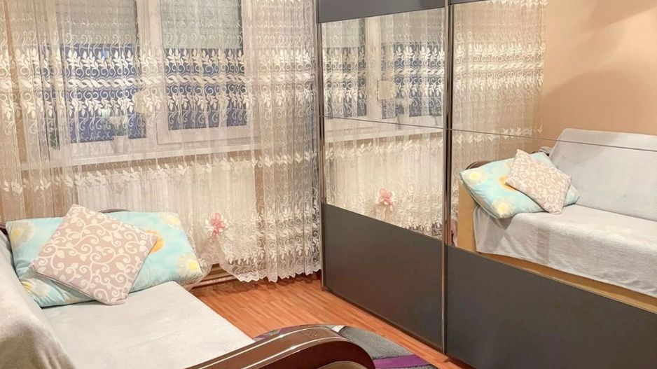 De vanzare apartament cu 3 camere I. C. Frimu, 70.500 euro - Poză 6