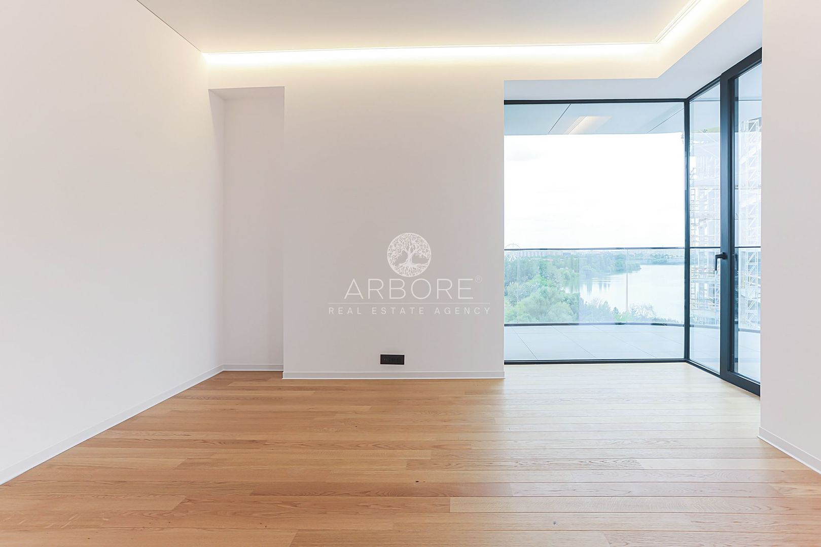 Apartament de Vânzare cu 3 Camere în Zona de Nord a Bucureștiului - Poză 15