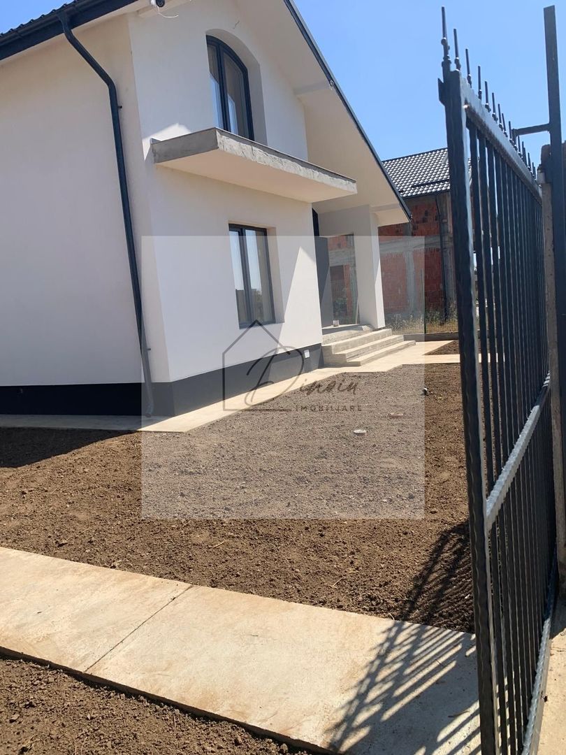 Vila Tunari I zona centrala I 5 camere - Poză 6