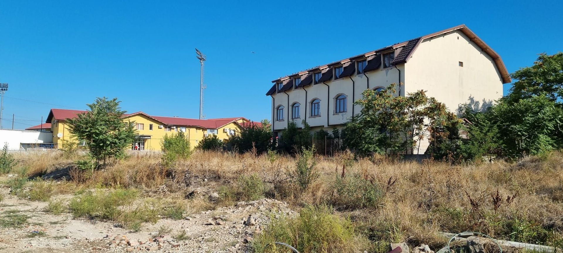 Imobil versatil lângă Primăria Clinceni – teren 1.000–4.000 mp, - Poză 4