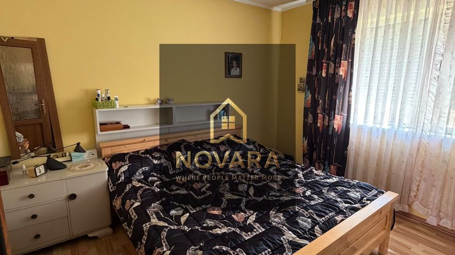 2 case dintre care una cu garaj in Baile 1 Mai - Poză 6