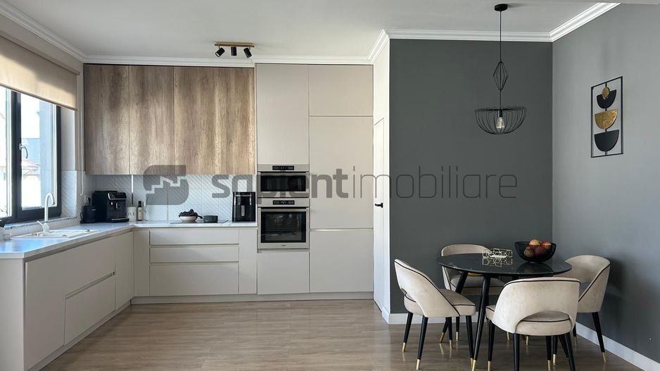 Casa zona  Viena Residence - Poză 2