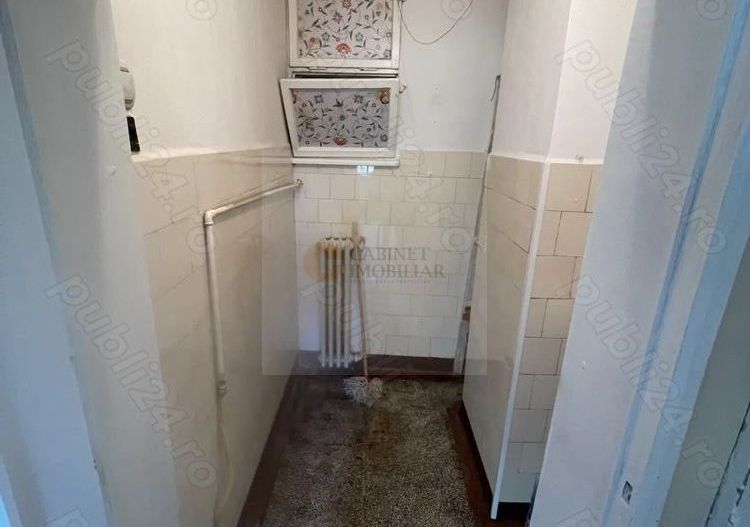 Garsoniera in bloc interbelic | Parc Cismigiu  | De renovat | Etaj 1/5 - Poză 2