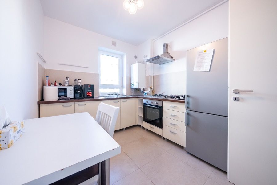 Apartament 2 camere | decomandat Kasper | Parcare si boxa incluse | - Poză 4