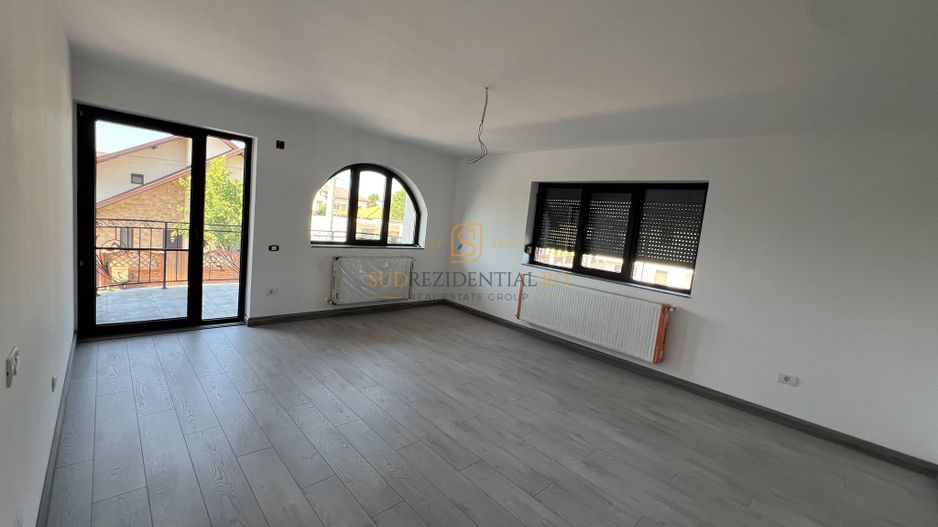 Vila individuala cu 7 camere, 5 dormitoare, teren 363 mp-Com. Berceni - Poză 11