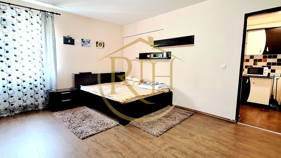Oferim spre inchiriere apartament cu 1 camera,loc de parcare,Complex Studentesc - Poză 3
