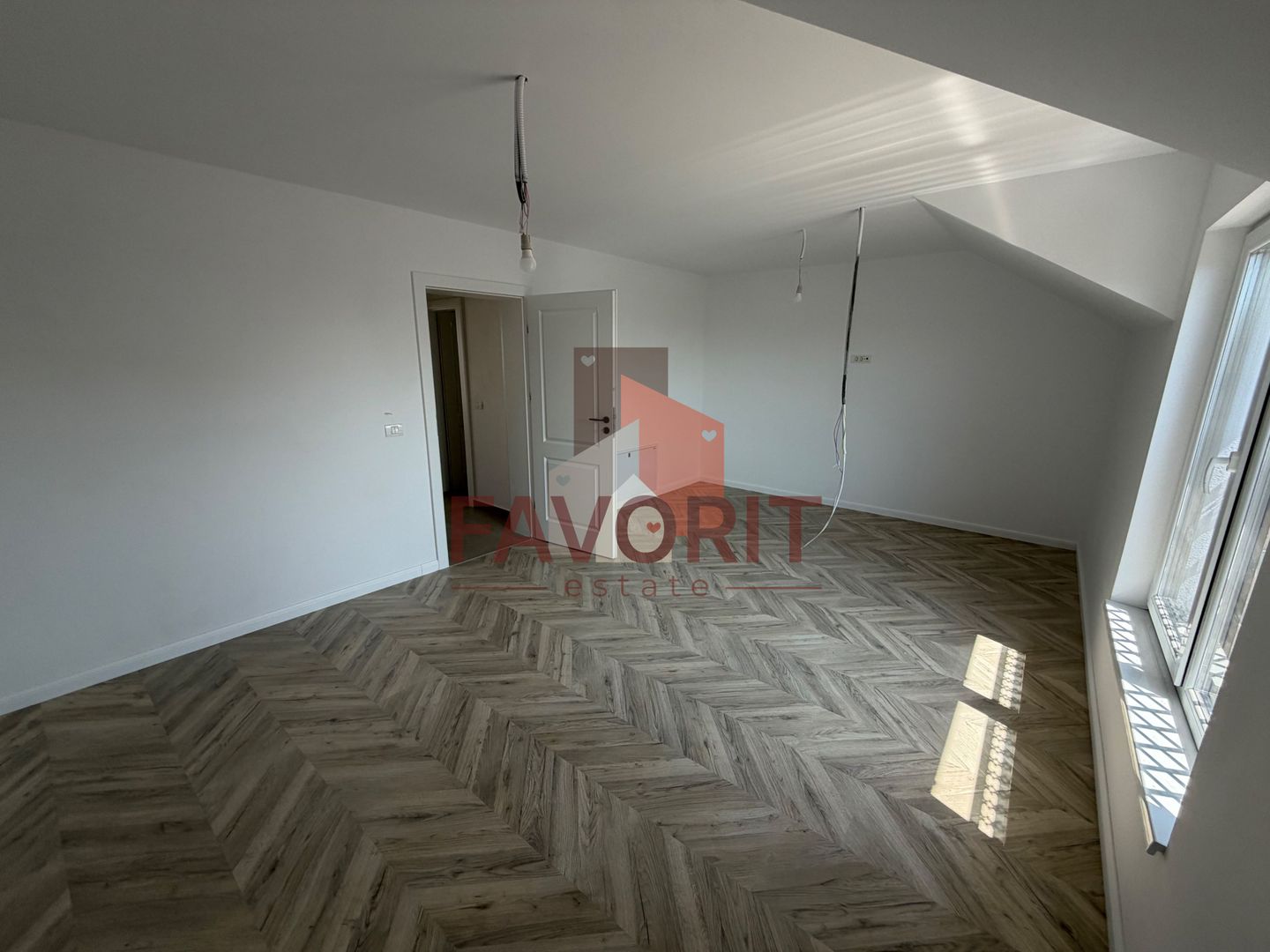 Comision 0%. Toate utilitatile. Strada asfaltata. Disponibil imediat. - Poză 18