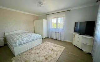 VILĂ SPAȚIOASĂ 360 MP | 8 camere - Poză 16