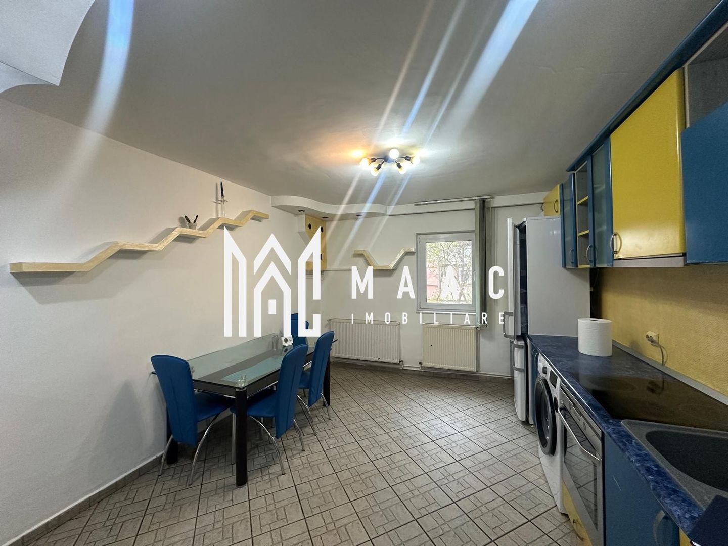 APARTAMENT 3 CAMERE I DECOMANDAT I MIHAI VITEAZUL - Poză 2