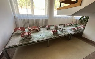 CASA DE INCHIRIAT I CISNADIE I SPATIU EDUCATIONAL - Poză 25