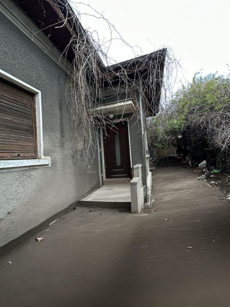 Casa 3 camere || Suprafata totala 265Mp || Curte 110Mp || Gara De Nord Sector 1 - Poză 3