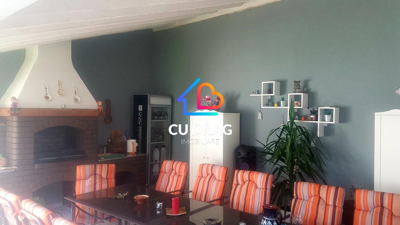 Casa cocheta zona Lupeni - Poză 2