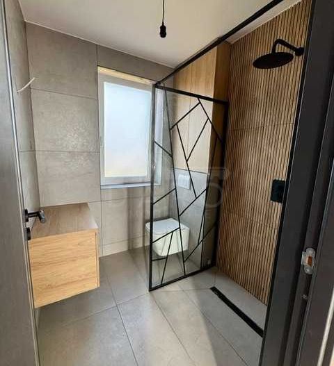 Casă nouă P+1E, 117 mp utili, 442 mp teren, NZEB, pompă de căldură + fotovoltaice 6 kWp, STR. IOAN VESCAN - Poză 7