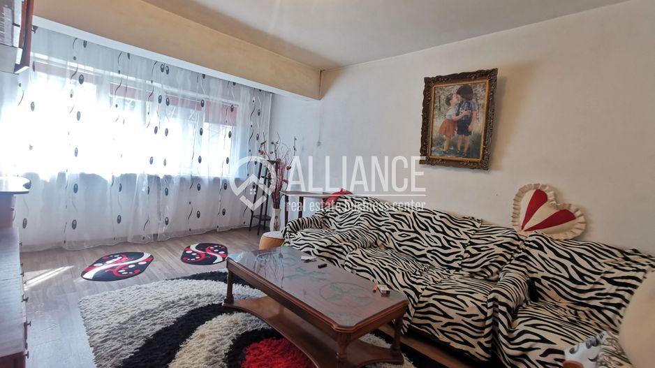Inel 2 Eliberării apartament 2 camere decomandat - Poză 1