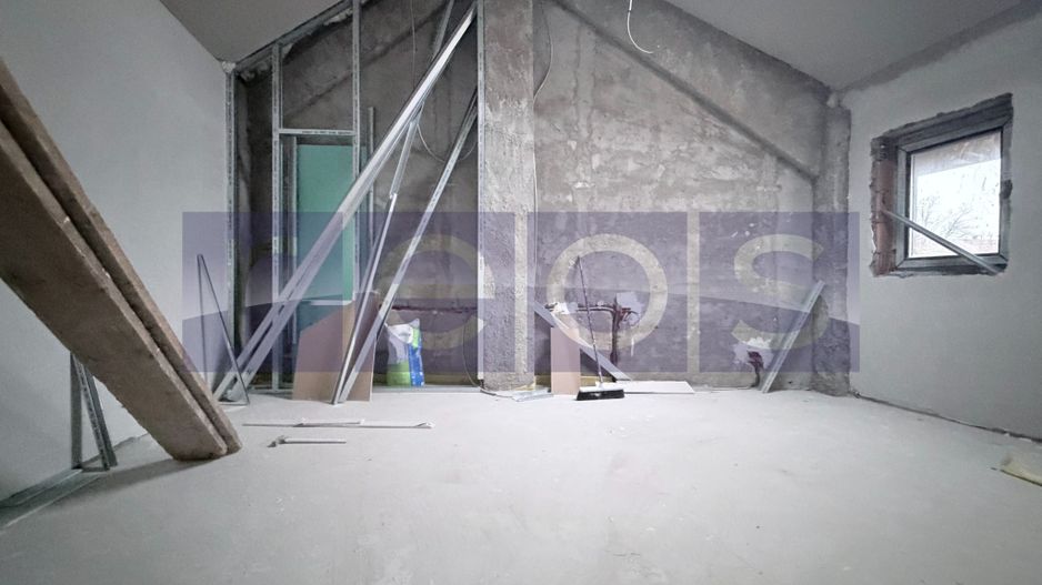 VANZARE 4 CAMERE | 136 MP UTILI | LOC DE PARCARE INCLUS | JIULUI - Poză 1