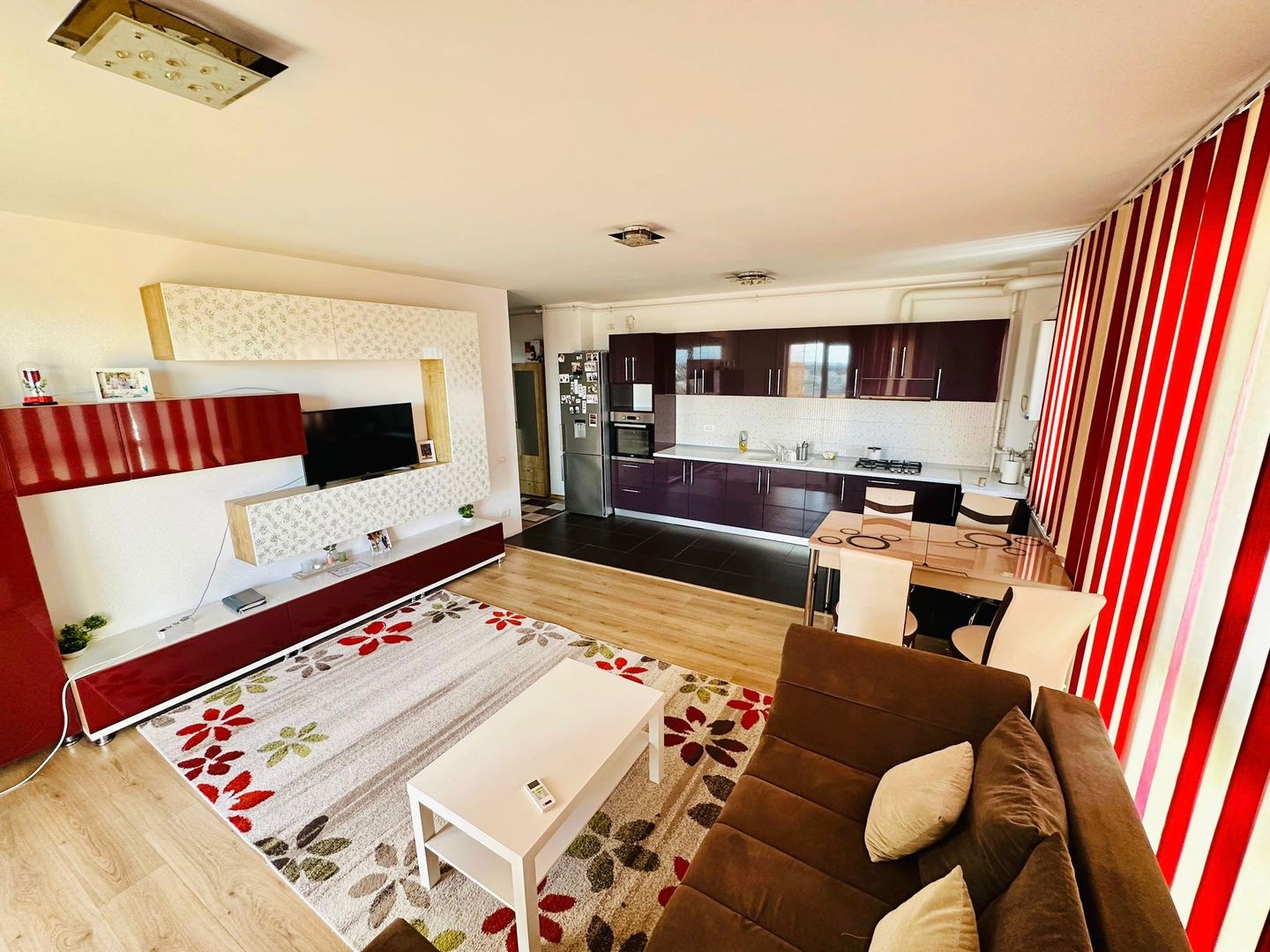 Apartament modern I Prima inchiriere I zona Soarelui - Poză 2