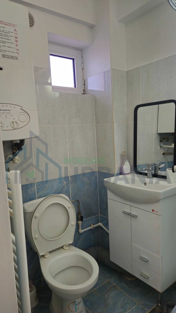 Spațiu comercial, 45 mp, renovat, cu parcare proprie, strada principală, zona Pacurari - Poză 6