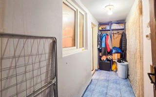 Ghencea – Casă individuală cu mare potențial, poziție excelentă ! - Poză 5