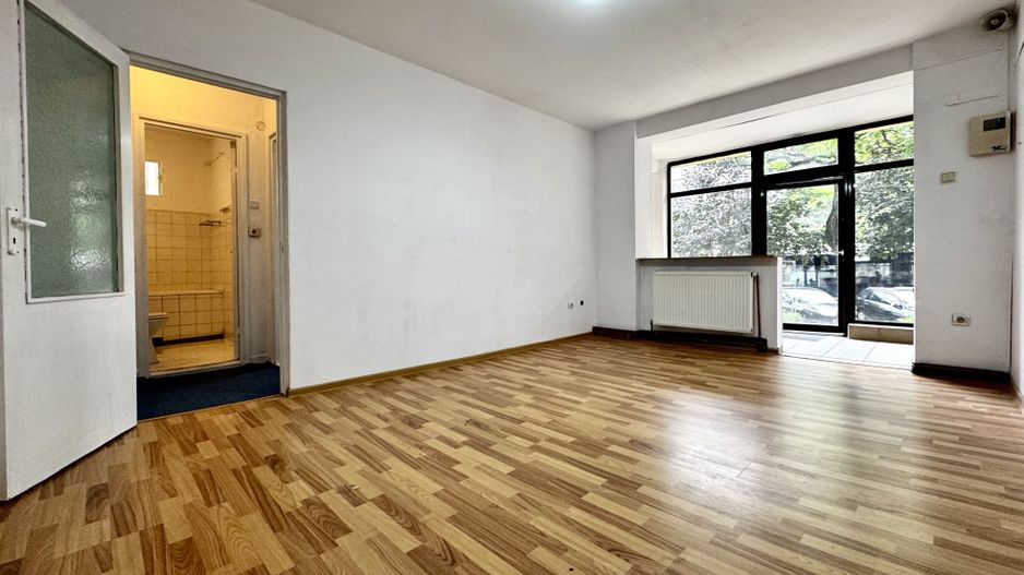 SAD versatil, parter înalt si vitrina generoasă, la 7 minute de Centru - Poză 3