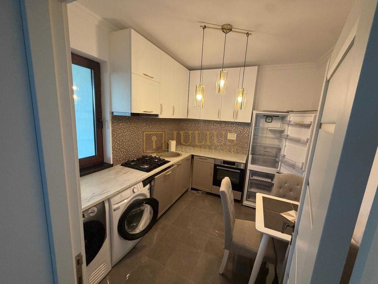 Duplex Mosnita Noua| 4 camere-3 dormitoare| curte proprie| loc de parcare - Poză 3