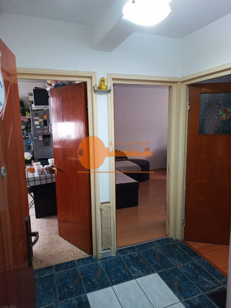 Apartament de 2 camere Bulevardul Timisoara (centrala proprie) - Poză 2