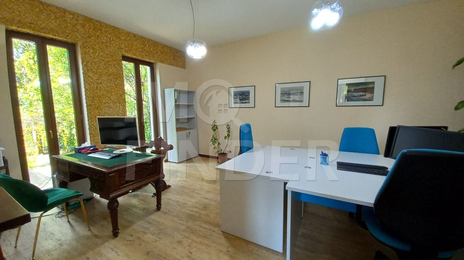 Spatiu de Birou Ultrafinisat zona Centrala - Poză 1