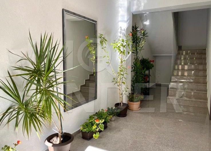 Inchiriere apartament 3 camere situat in vila privata, zona UMF - Poză 18