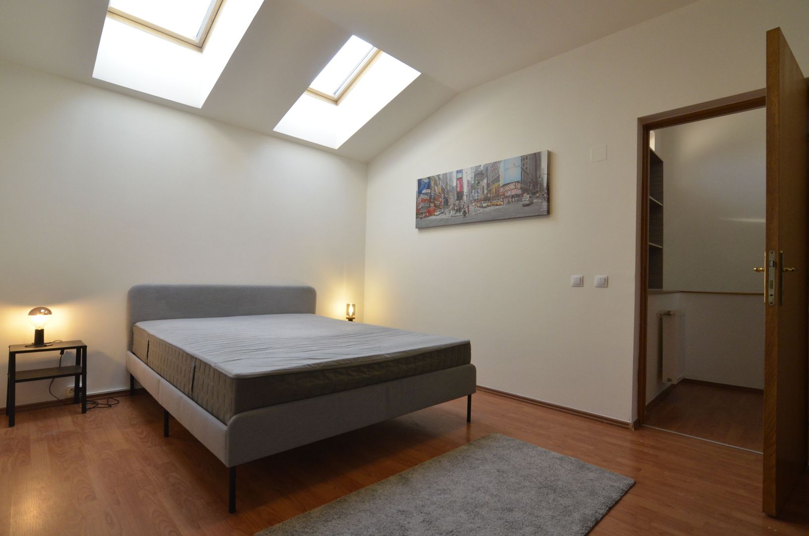 Inchiriem vila tip duplex 3 camere zona OMV Pipera - Poză 9