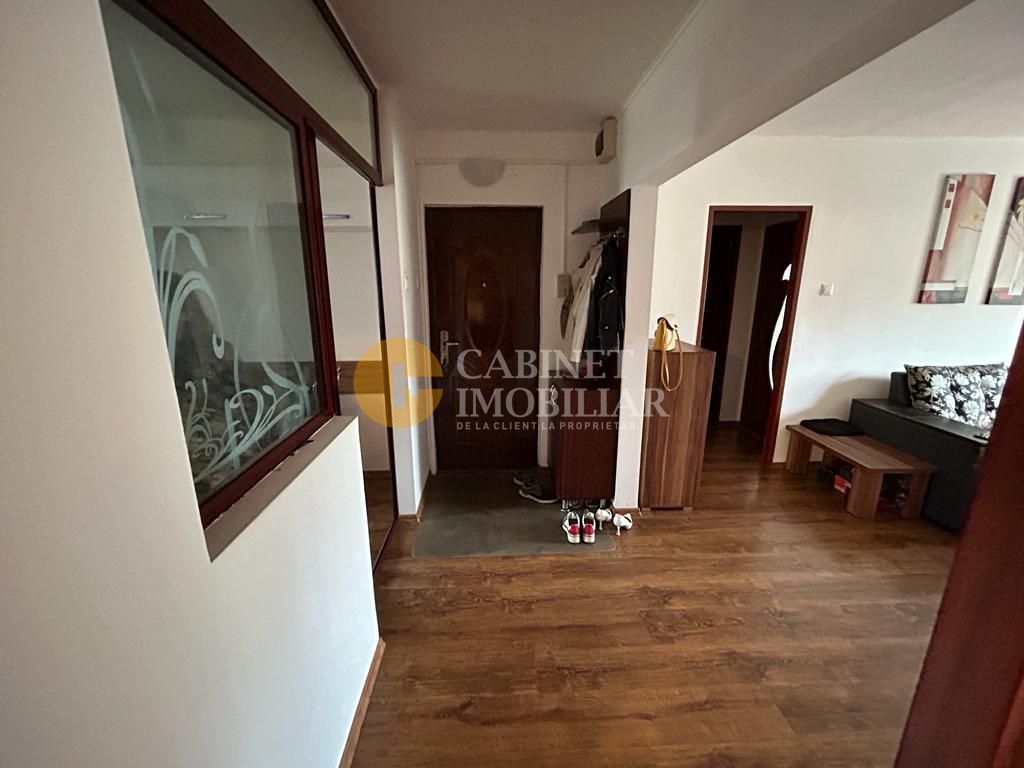 Apartament 4 Camere + Boxa Etaj 3 Frumoasa Bloc 1983 - Poză 14