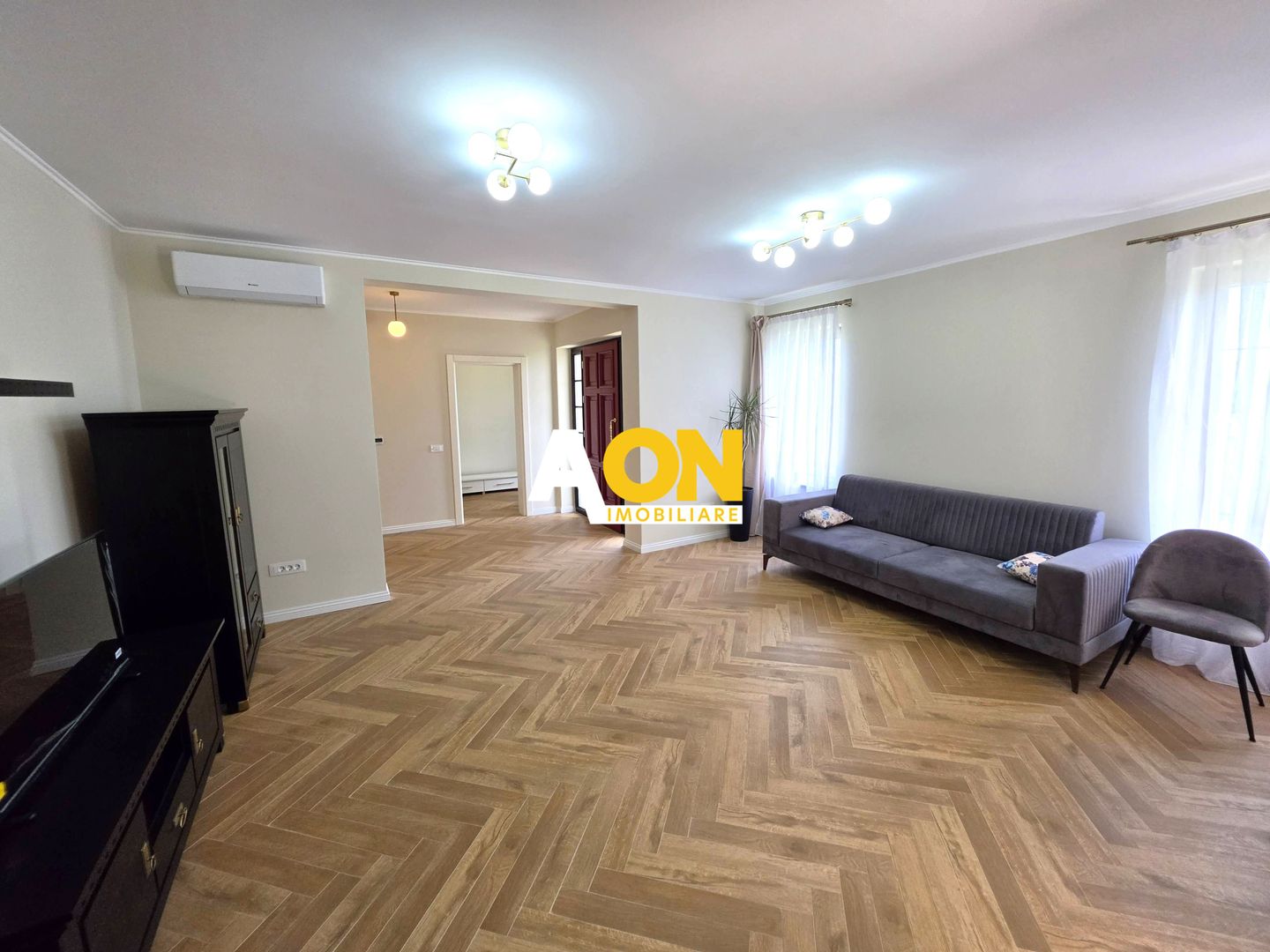Casă nouă, 4 camere, mobilată, utilată, 418 mp teren, Micești - Poză 9