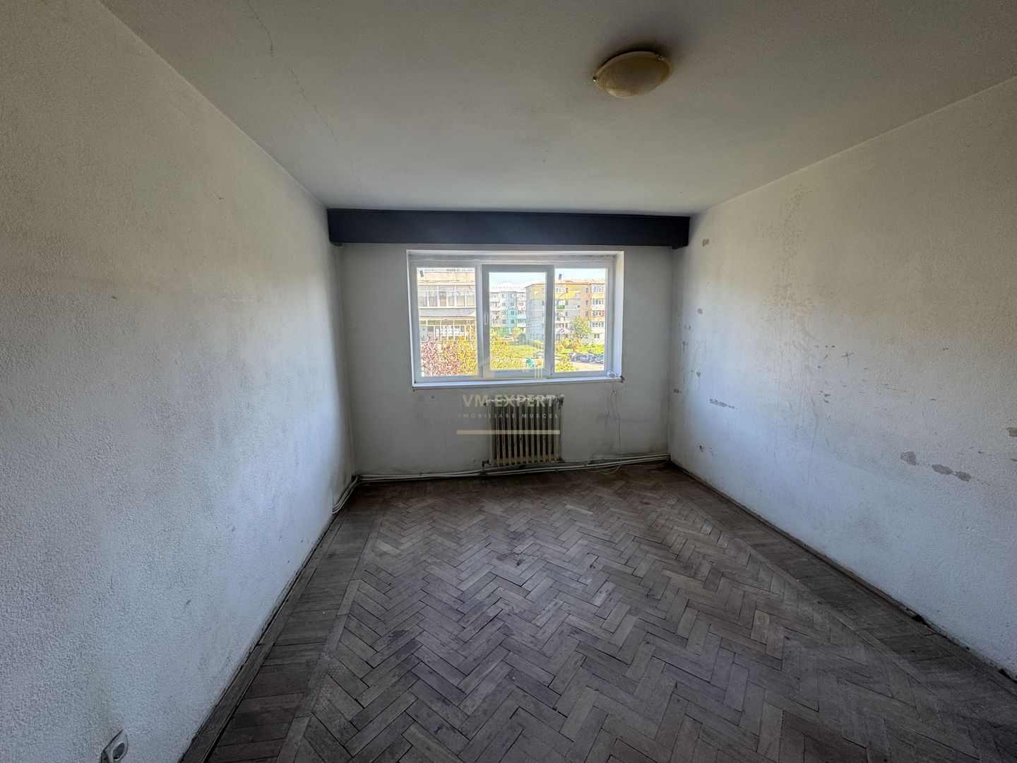 APARTAMENT 3 CAMERE ETAJ 3 CAMPULUNG - Poză 12