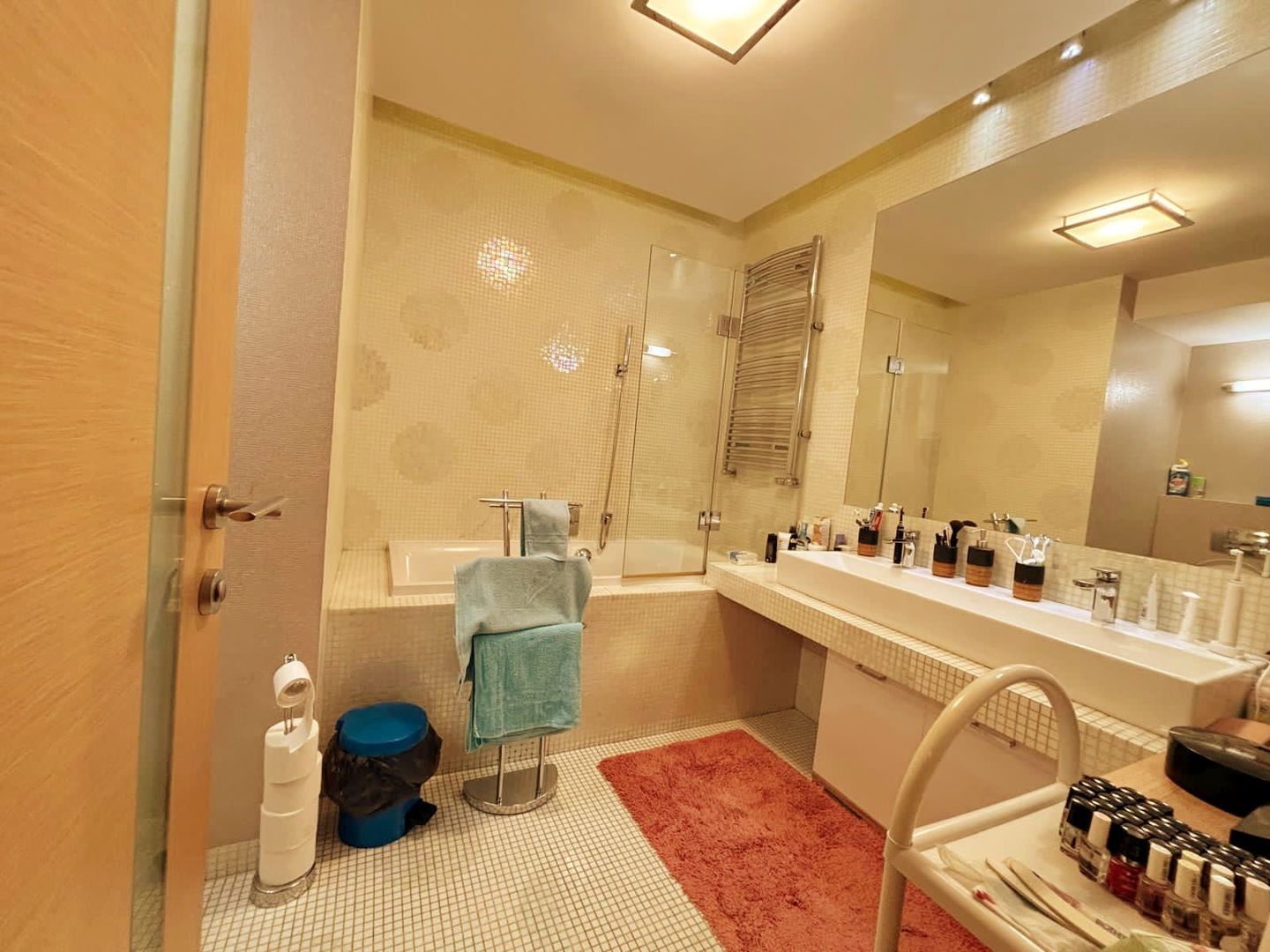 O raritate in piata imobiliara! Apartament 4 camere in Primaverii! - Poză 17