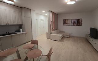 Apartament de 2 camere în ansamblul Record Park, zonă centrală - Poză 1
