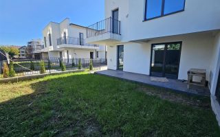 Apartament exclusivist dispus P+1E + curte 70mp - Poză 2