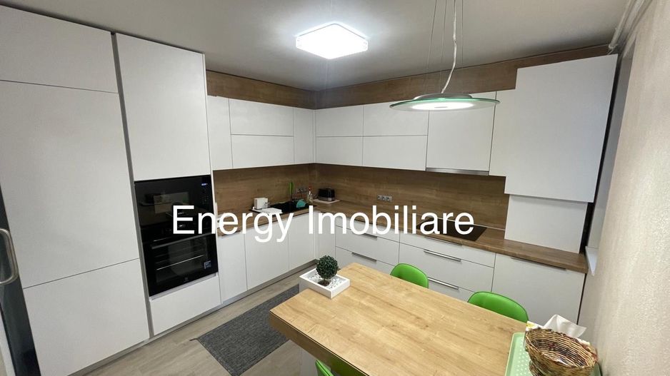 Apartamrnt lux cu 2 camere, zonă Central - Poză 6