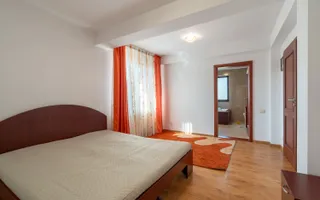 Casa in zona Vitan - Splai, ideala pentru orice tip de activitate sau locuinta - Poză 12