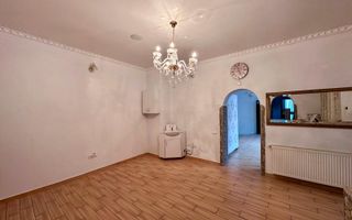 Spațiu comercial ultracentral, vad excelent, 7 încăperi - Poză 3