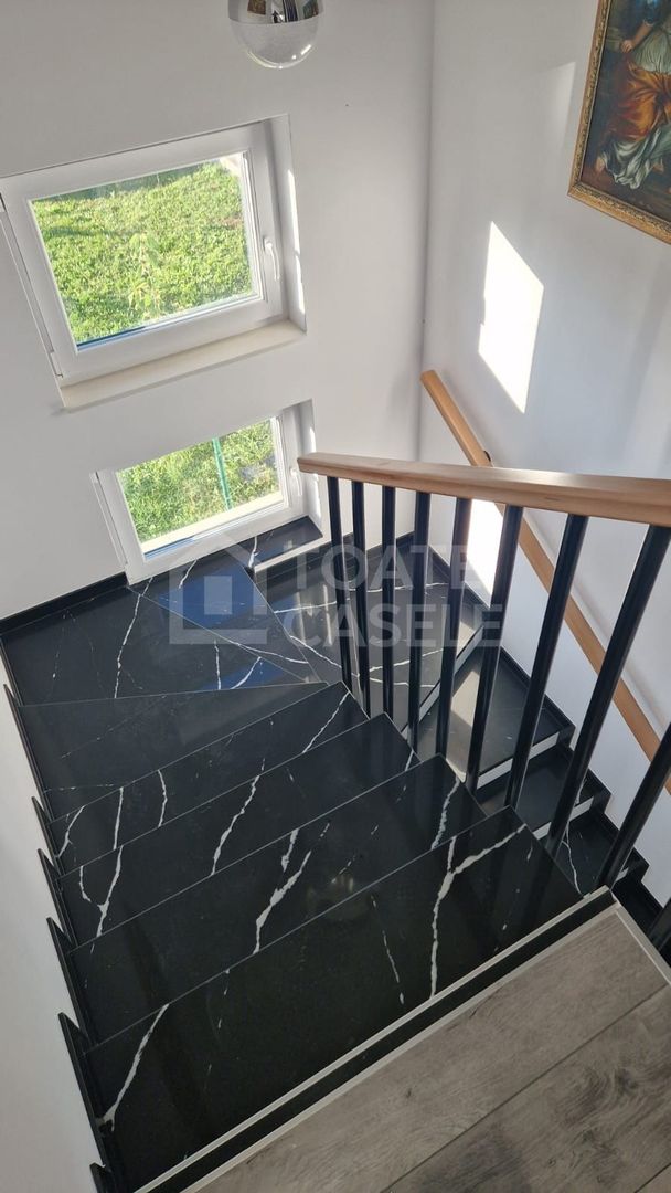 Casă individuală, 4 camere – teren 600 mp, garaj, 3 băi - Poză 3