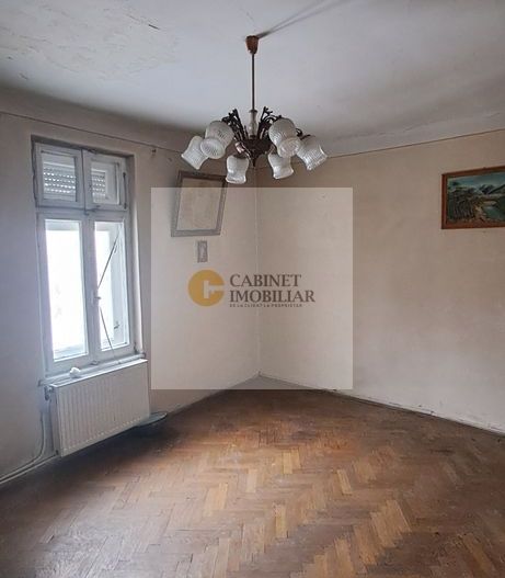 Cismigiu I Apartament in vila  3 camere I P+1 + pod I Parcare in curte - Poză 5