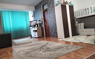 Apartament 1 cameră cu potențial de compartimentare, Semicentral - Poză 3
