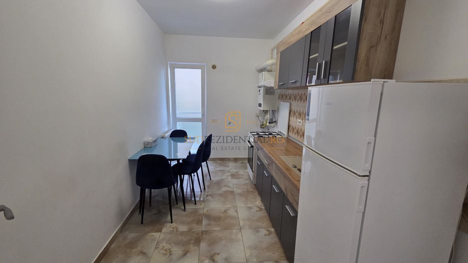 Apartament 2 camere de închiriat, The Grand Kristal Residence Sector 4 - Poză 13