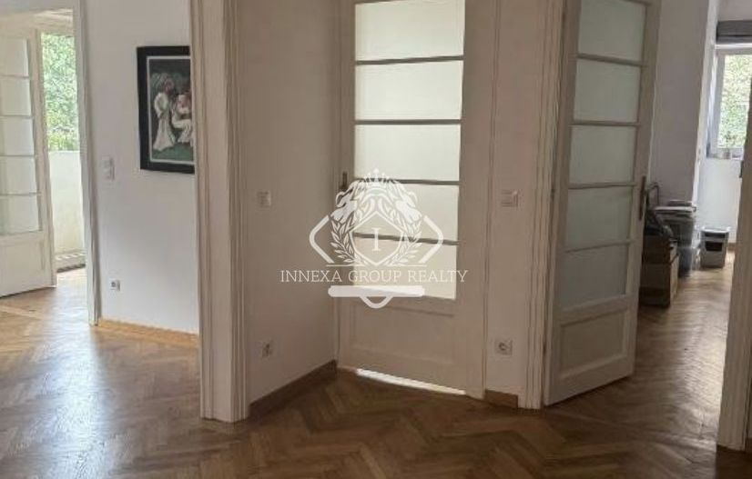 Universitate-Piata Rosetti | Apartament 3 camere | Imobil interbelic - Poză 2