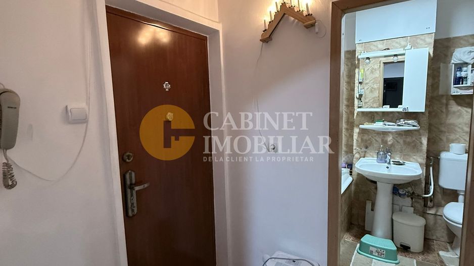 2 Camere Decomandat -  Etaj 1 - Zona Dacia - Poză 8