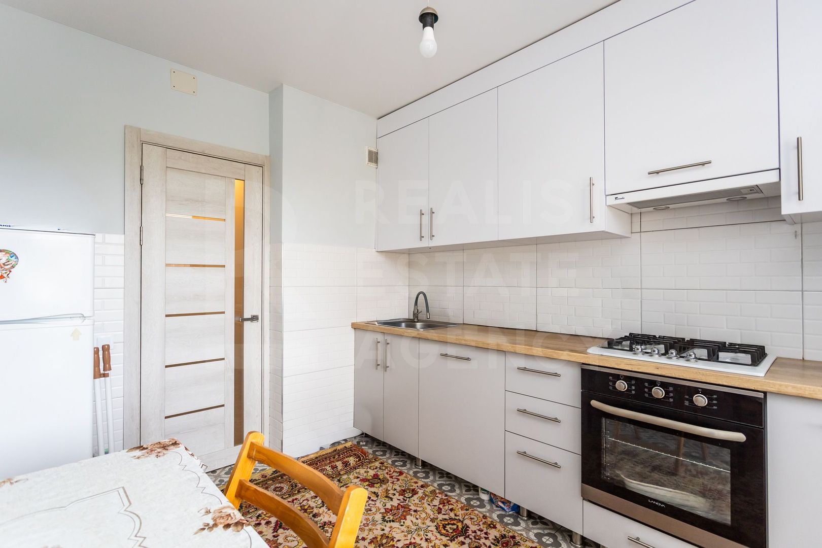 Vânzare, apartament, 3 camere, str. Visarion Berlinschi, Buiucani - Poză 3