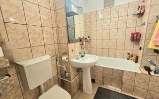 Apartament 3 camere decomandat Siretului- Sibiu - Poză 7